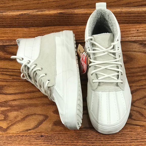 Vans Sk8 Hi Del Pato MTE Scotchgard Blanc Boots - Picture 2 of 7